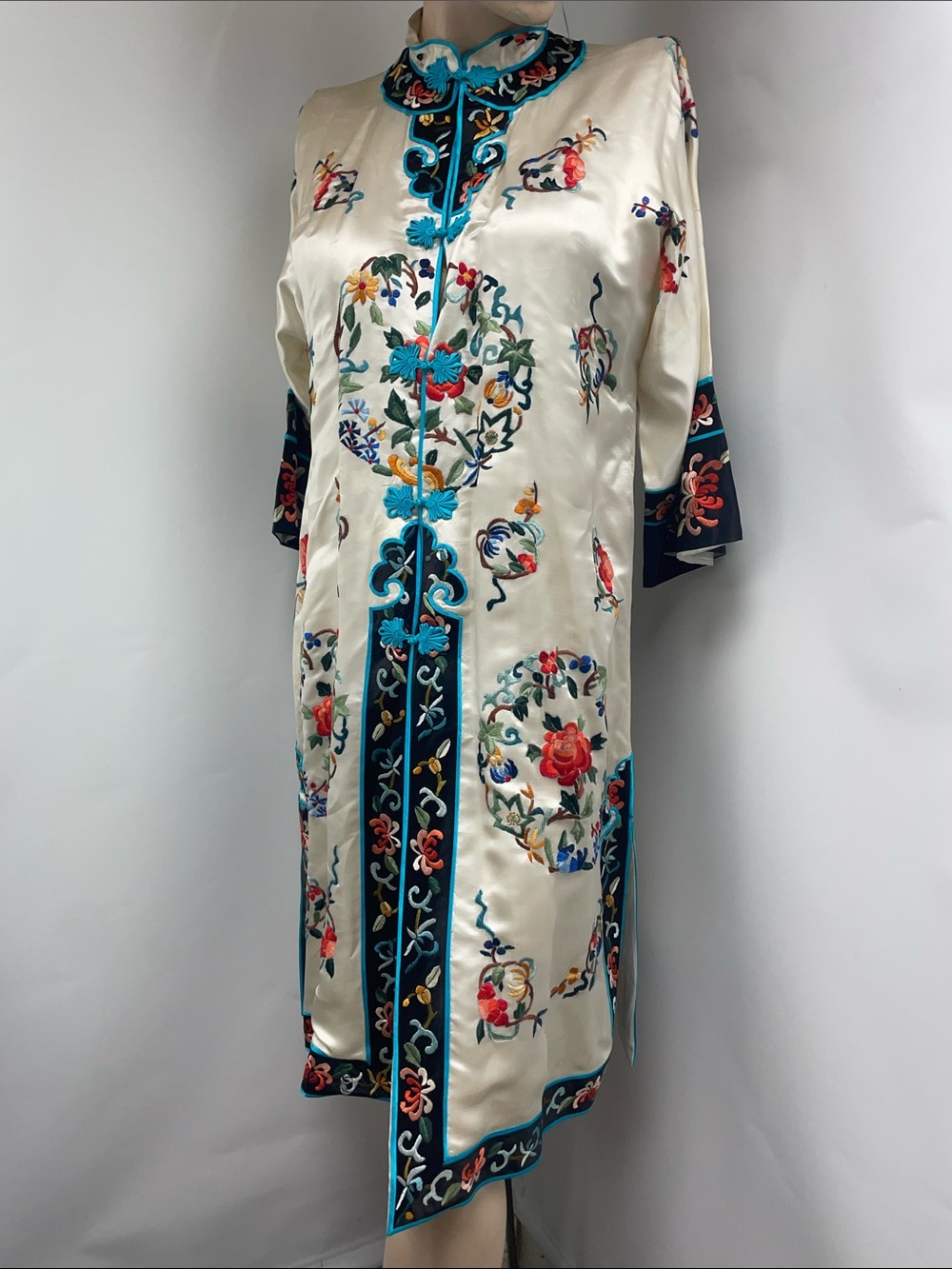Vintage Ivory Satin Embroidered Mandarin Collar Robe with Turquoise Trim, Size M